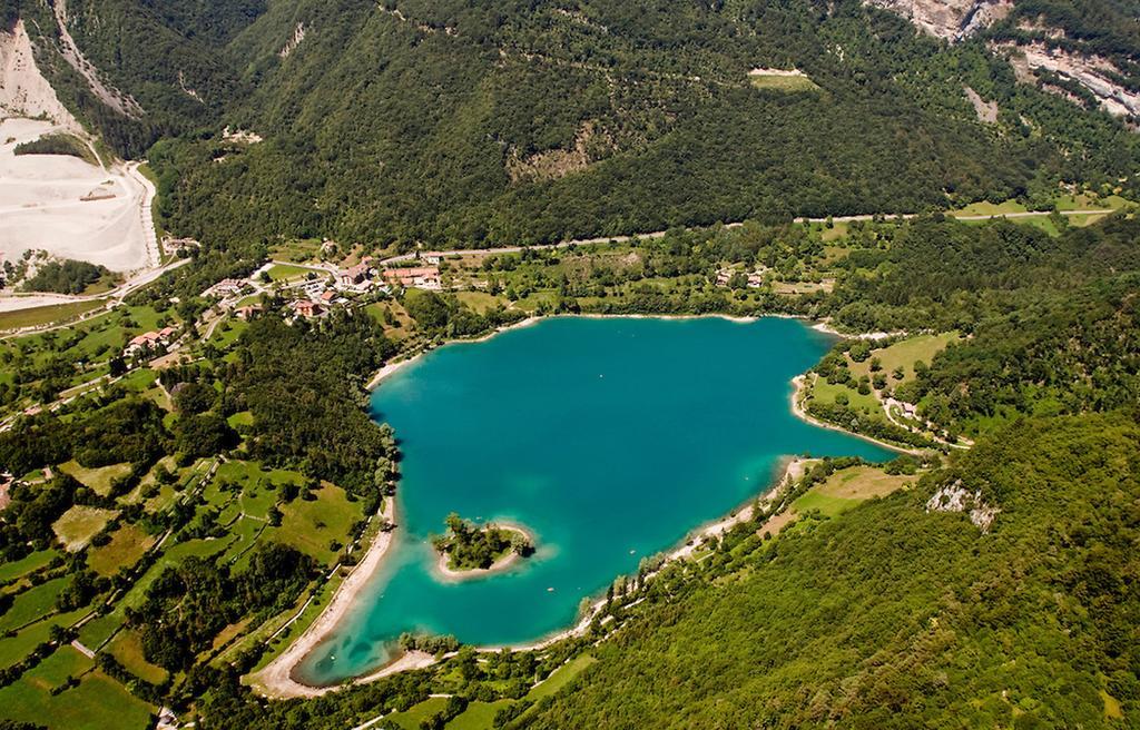 Casa Furletti Holiday Home Tenno Zewnętrze zdjęcie